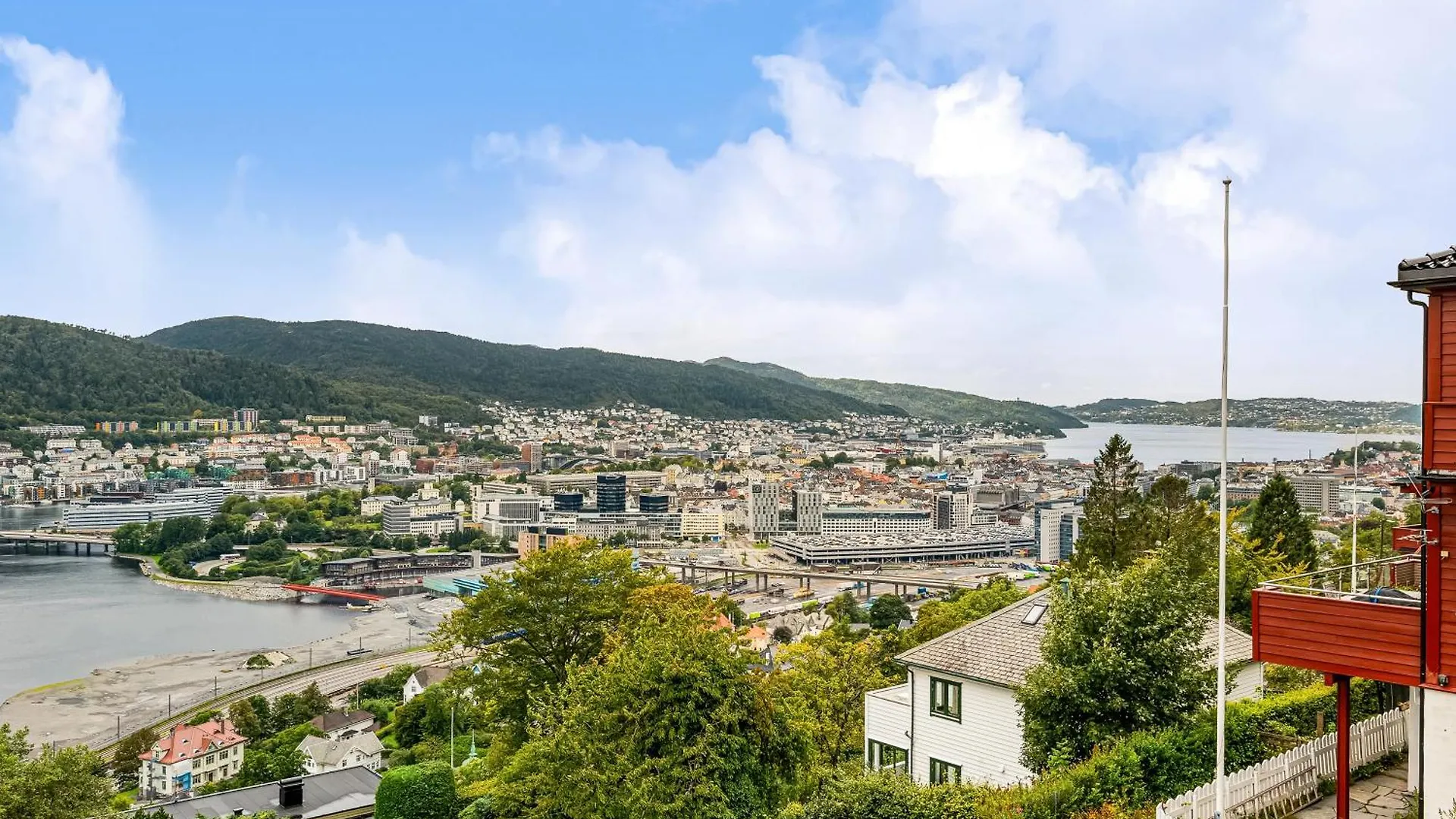 Dinbnb Homes I Luxury Villa With Hot Tub & Views Bergen