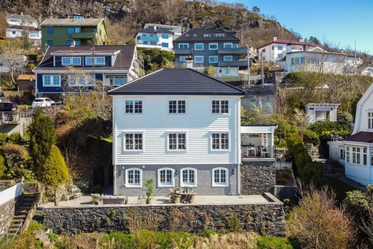 Dinbnb Homes I Luxury Villa With Hot Tub & Views Bergen 0*,
