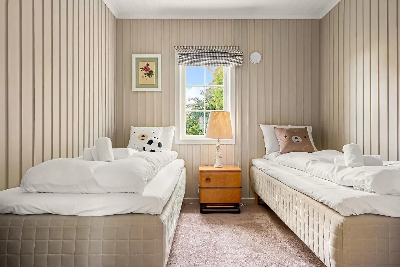 Dinbnb Homes I Luxury Villa With Hot Tub & Views Bergen Norway