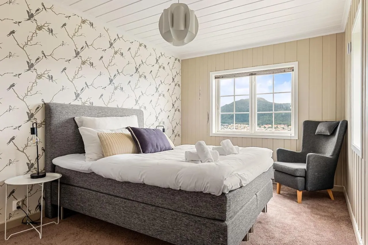 Dinbnb Homes I Luxury Villa With Hot Tub & Views Bergen